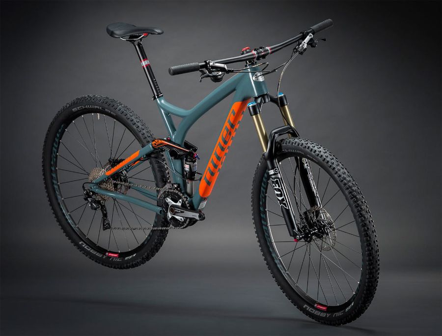 http://www.test.rowery650b.eu/images/stories/news/Rowery/niner%20bikes/2015/2015-niner-rip-9-carbon-with-alloy-rear-triangle-1.jpg